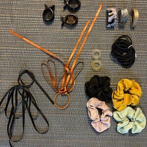 Set of hair accessories